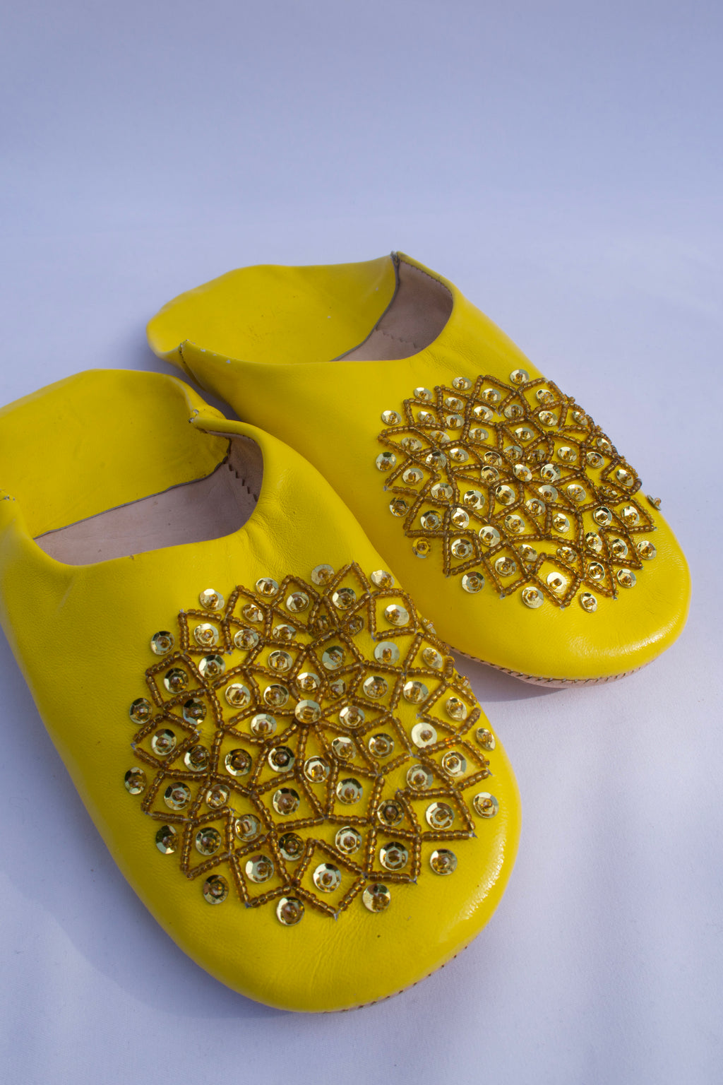 Babouches à perles